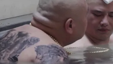 都漂起来了！